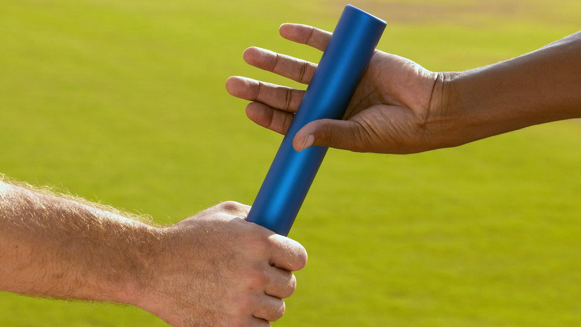 NBA季后赛激战正酣,勇士队逆转取胜,库里独砍40分创纪录