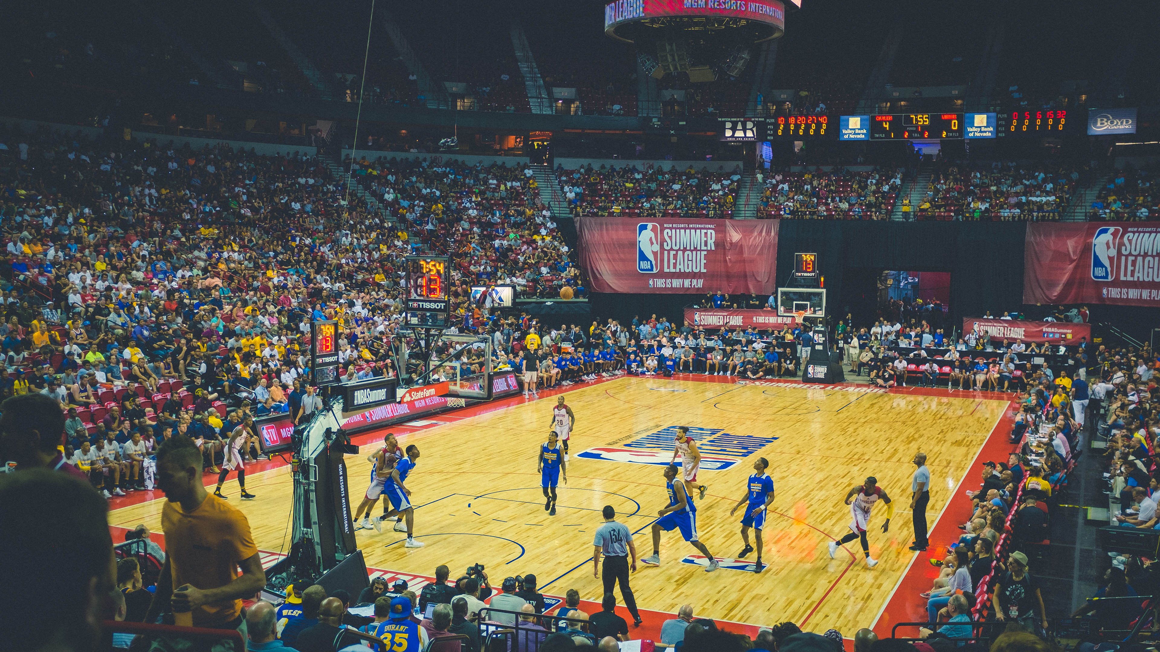 纳达尔法网夺冠 成就第14座大满贯传奇